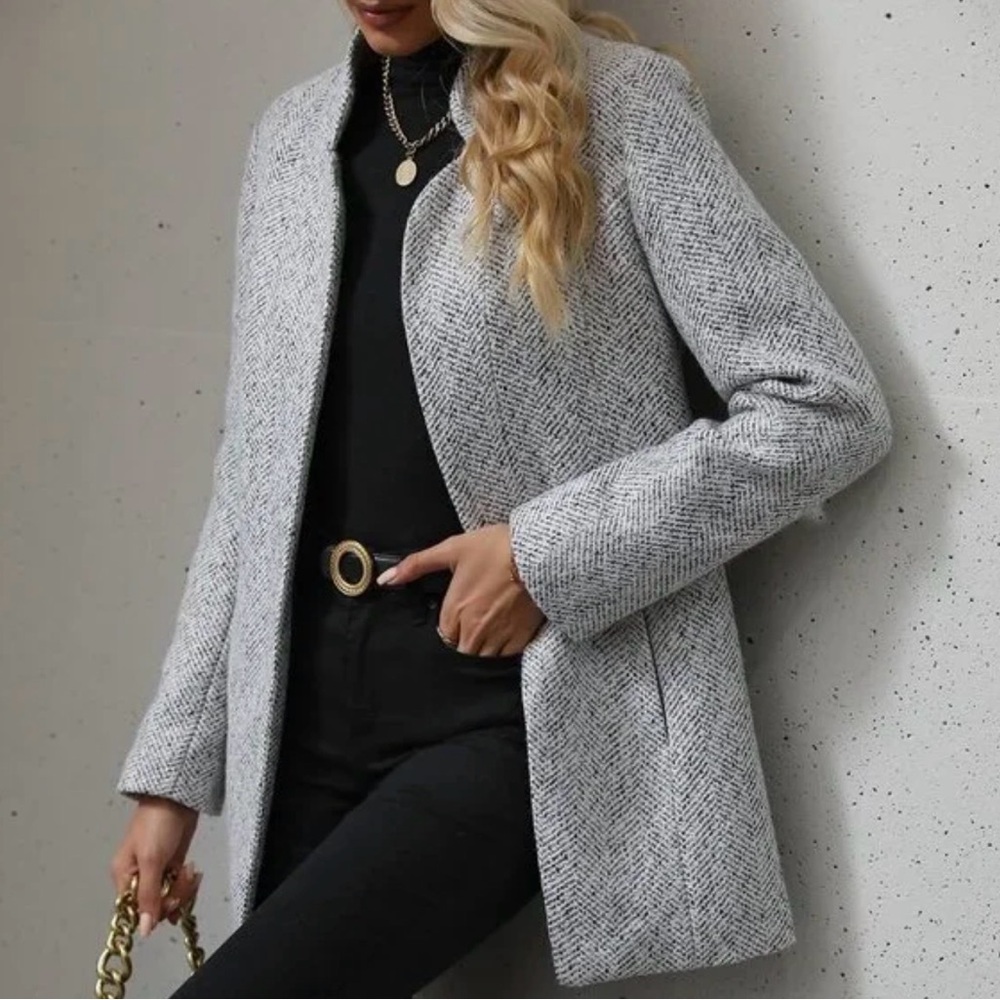 Tayshia Pocketed Herringbone Heather Gray Collarless Coat Sz XXL